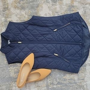 Crown & Ivy Quilted Vest